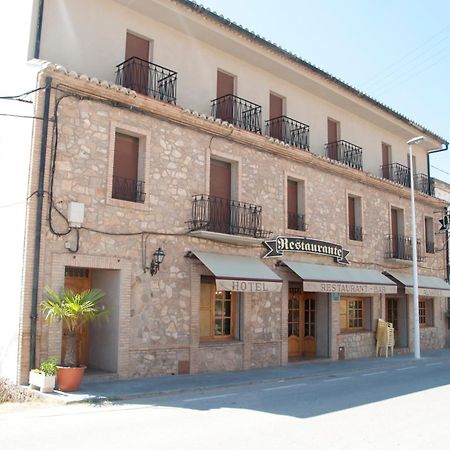 Tuéjar Hotel Alvarez מראה חיצוני תמונה