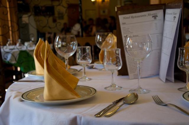 Tuéjar Hotel Alvarez מראה חיצוני תמונה